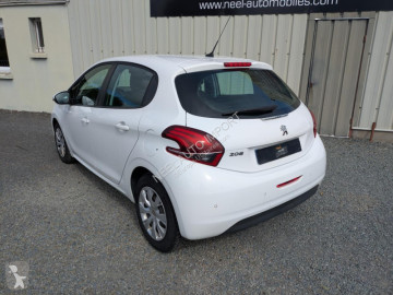 Samochód Peugeot