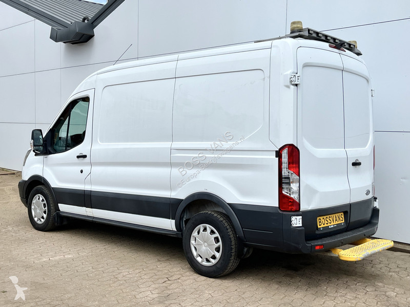 Véhicule utilitaire Ford 2.0 TDCI 130PK L2H2...