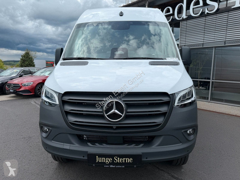 Mercedes 319 CDI 4x4 3665 DISTRONIC AHK LED...