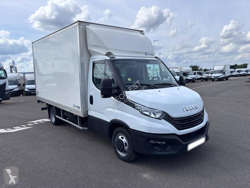 Véhicule utilitaire Iveco CCb 35C16- moteur 3...