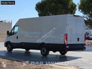 Furgón largo Iveco nueva