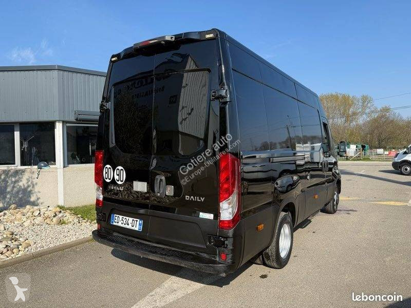 Furgoneta Iveco