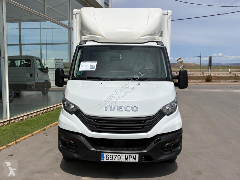Furgoneta Iveco  35C16 20m3