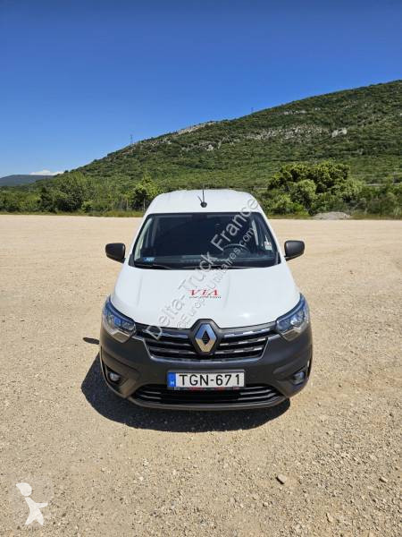 عربة نفعية Renault