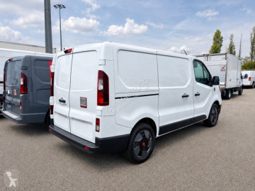 Renault mid-size van