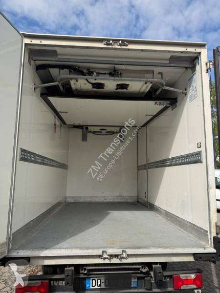 عربة نفعية Iveco
