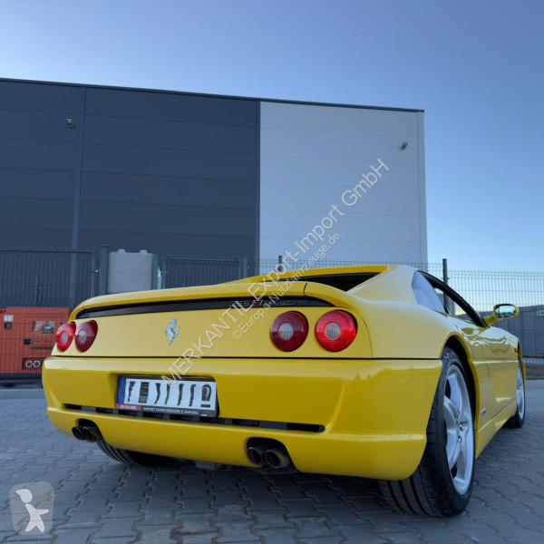 Ferrari 355F1 Berlinetta Transporter