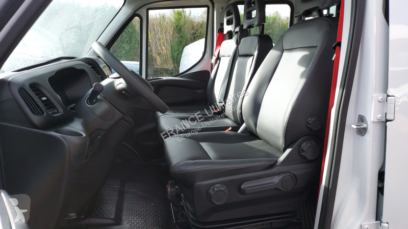 Véhicule utilitaire Iveco DAILY BENNE ALU JPM 6...