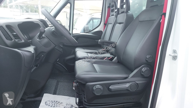 Véhicule utilitaire Iveco DAILY BENNE ACIER JPM...