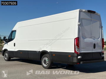 Fourgon Iveco neuf