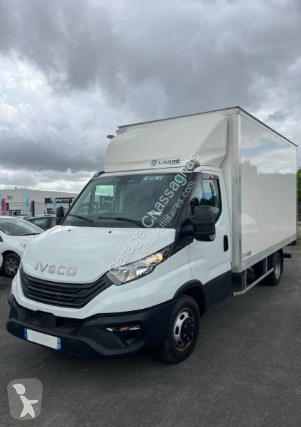 Véhicule utilitaire Iveco