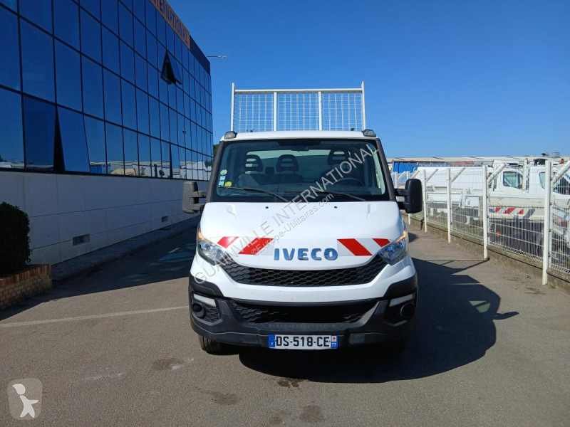 عربة نفعية Iveco 35C13