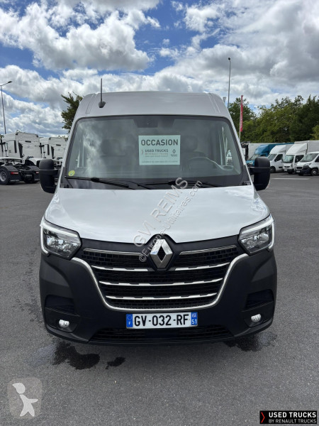 Samochód dostawczy Renault