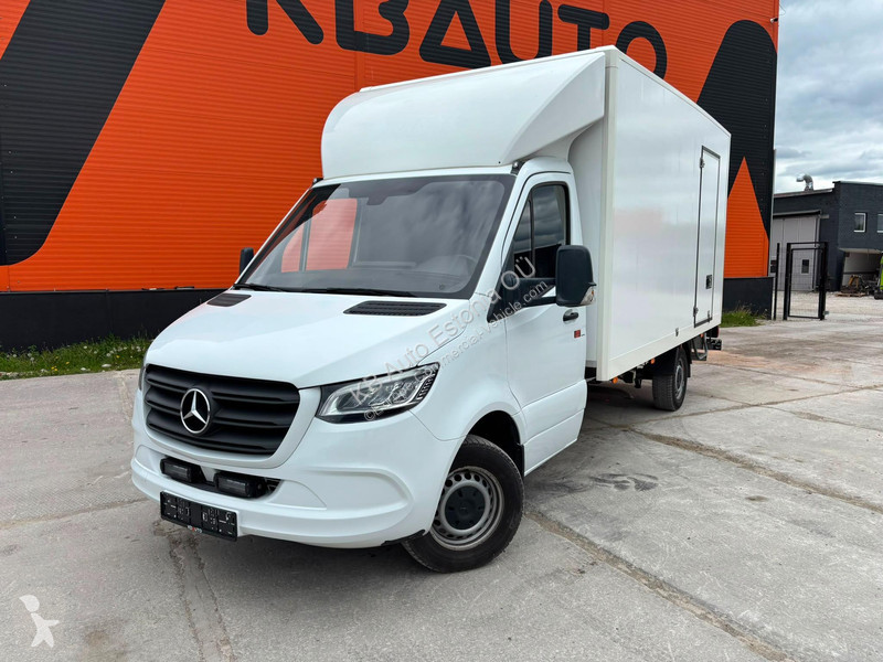 Furgoneta Mercedes 317 CDI BOX L=4283 mm