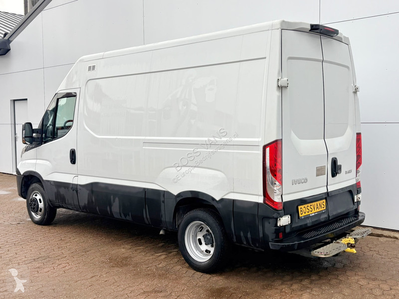 Furgoneta Iveco 35C14 2.3 L2H2 Dubbellucht...