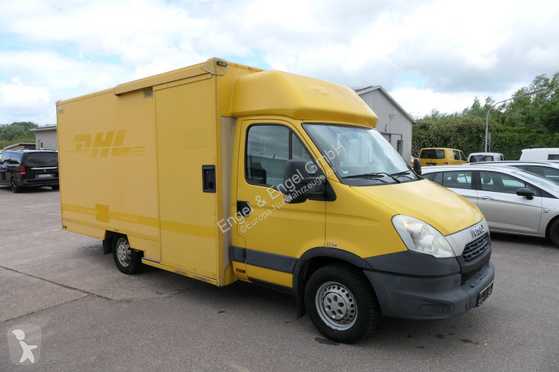 Iveco Daily 35 S11 C30C AUTOMATIK KAMERA Regale...
