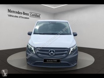 Furgon dostawczy Mercedes