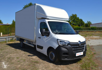 Лекотоварен фургон с голям обем Renault