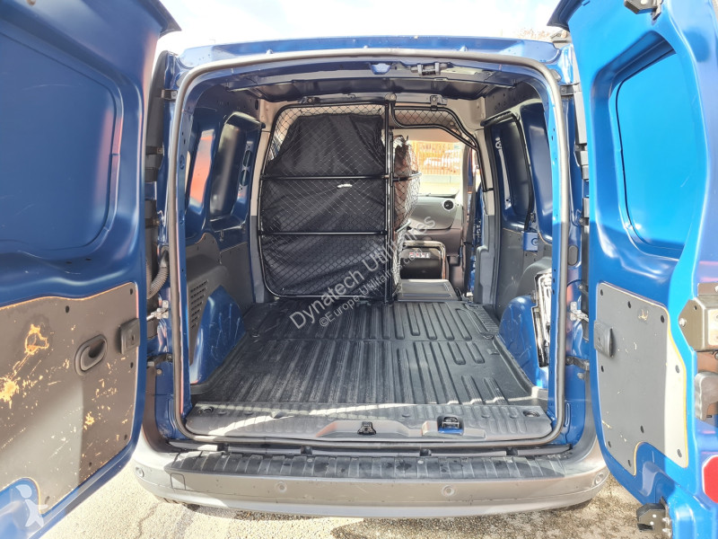 Véhicule utilitaire Renault KANGOO II EXPRESS...