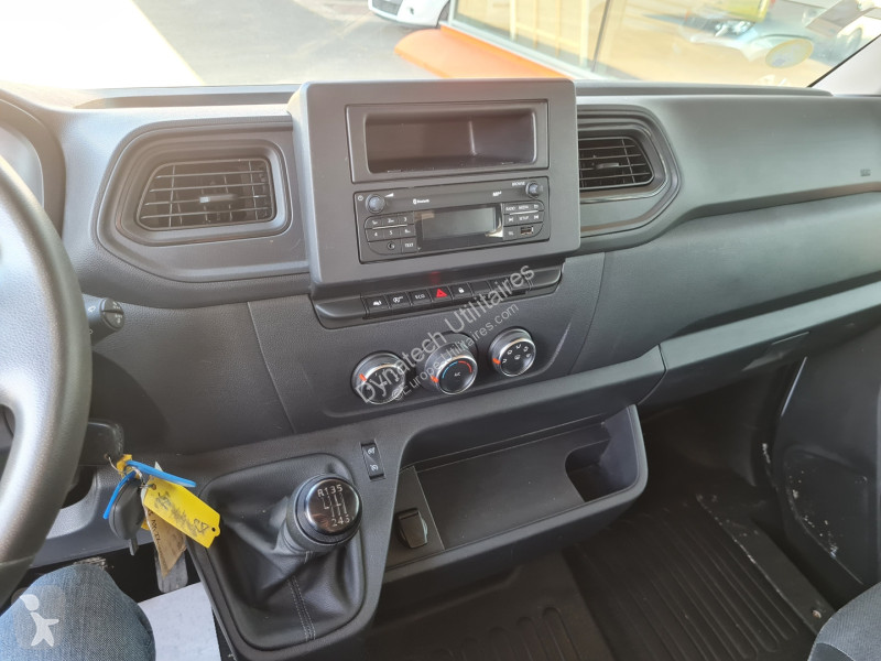 Véhicule utilitaire Renault 2.3 BLUE DCI 145CH...
