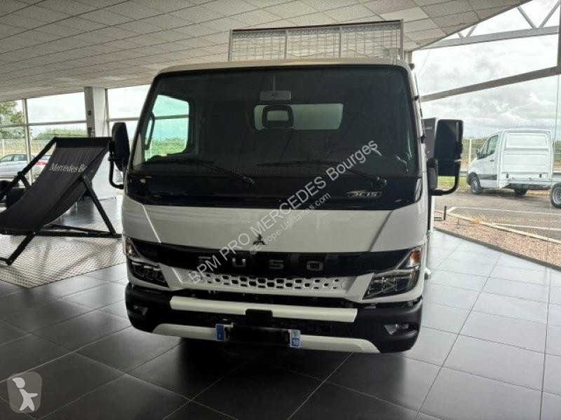 Furgoneta Fuso