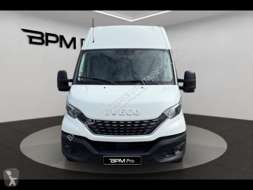 Caja cerrada Iveco