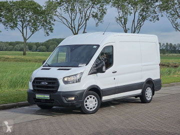 Caja cerrada Ford