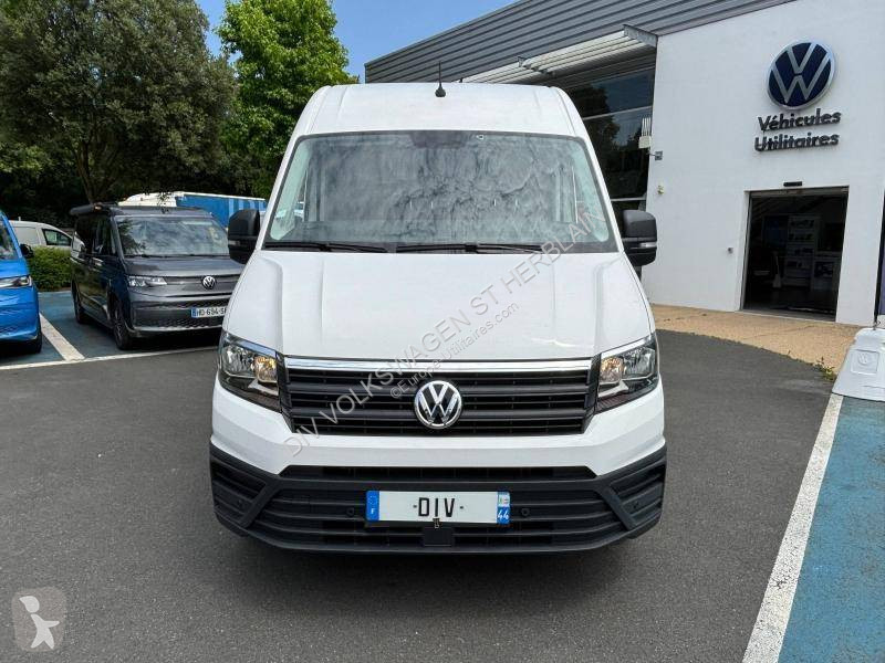 Volkswagen CRAFTER VAN 35 L3H3 2.0 TDI 177 CH van