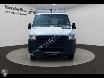 Utilitaire benne Mercedes