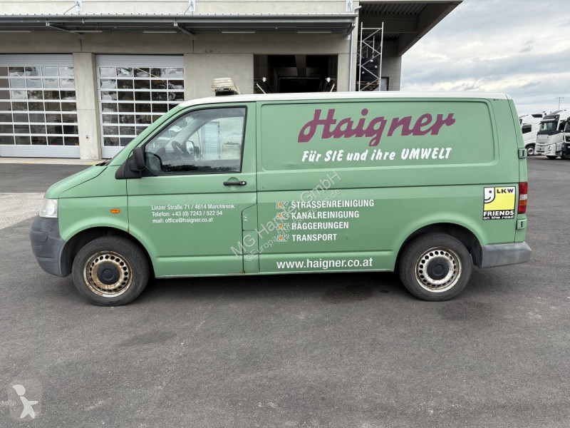 عربة نفعية Volkswagen T5 Transporter...