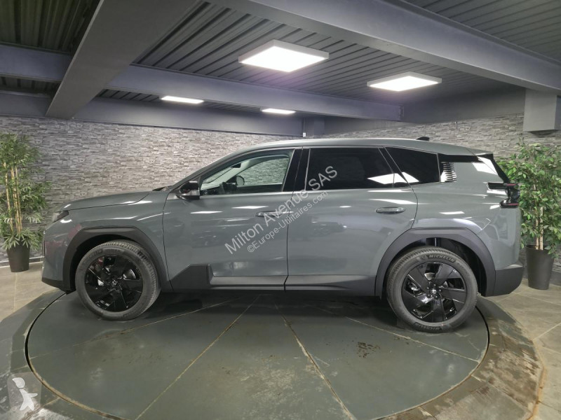 Véhicule utilitaire Citroën C5 AIRCROSS 1.2i...