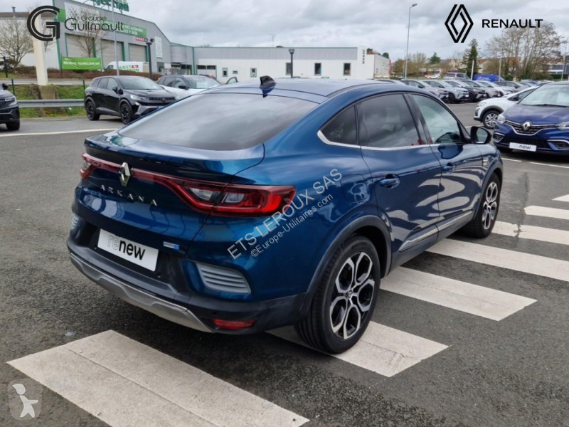 عربة نفعية Renault ARKANA