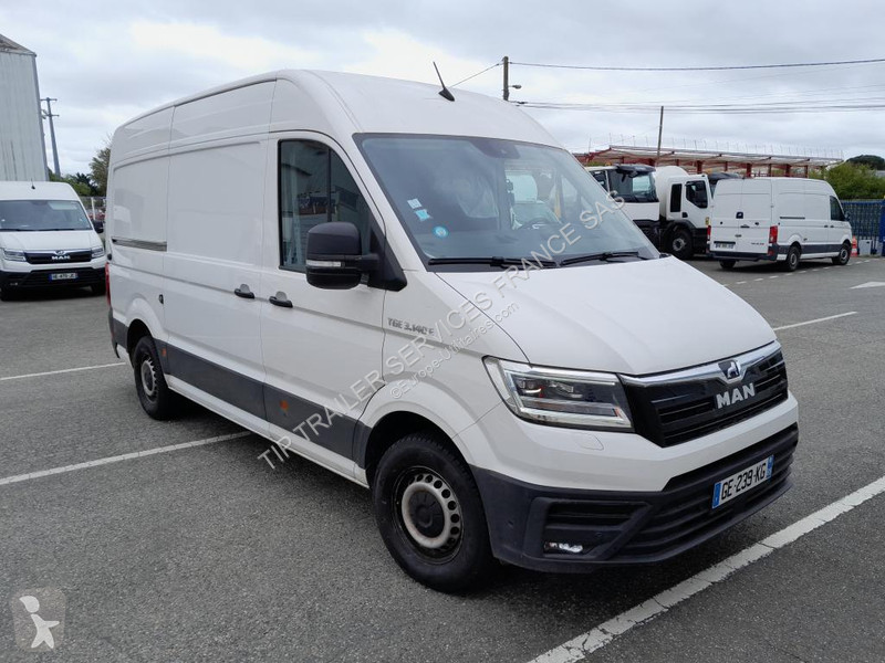 عربة نفعية MAN  Vehicle Light 4x2 - e Van standard