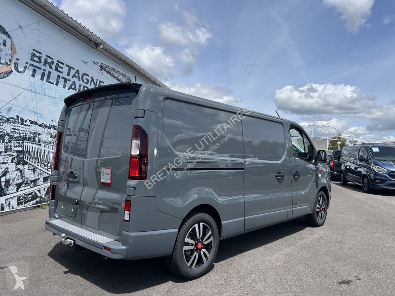 Véhicule utilitaire Renault TRAFIC III FG NEUF:...