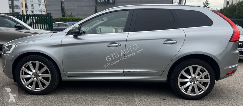 Samochód dostawczy Volvo D4 AWD 181CH MOMENTUM...