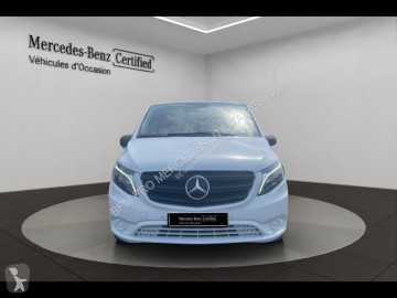 Furgon dostawczy Mercedes