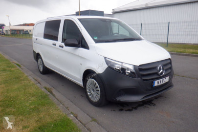 Fourgon Mercedes