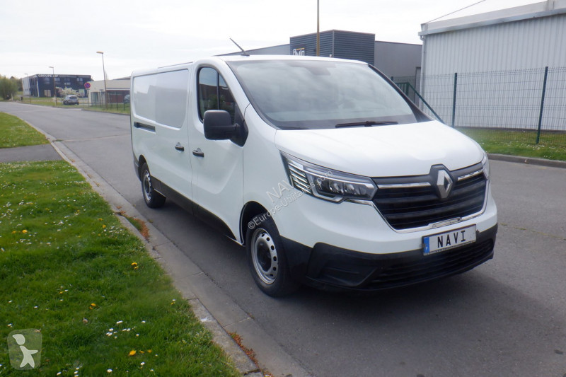 Furgoneta Renault TRAFIC III FG 2.0 BLUE DCI...