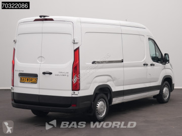 Fourgon Maxus