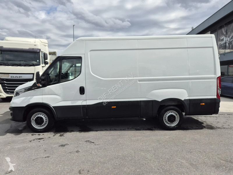 Iveco 35 S 14 Transporter