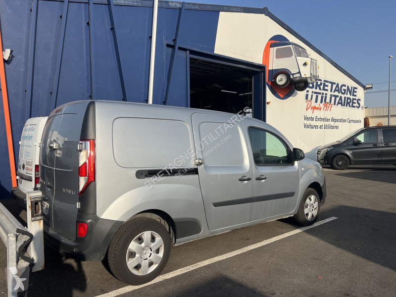 Véhicule utilitaire Renault KANGOO II EXPRESS...