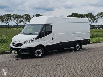 Caja cerrada Iveco