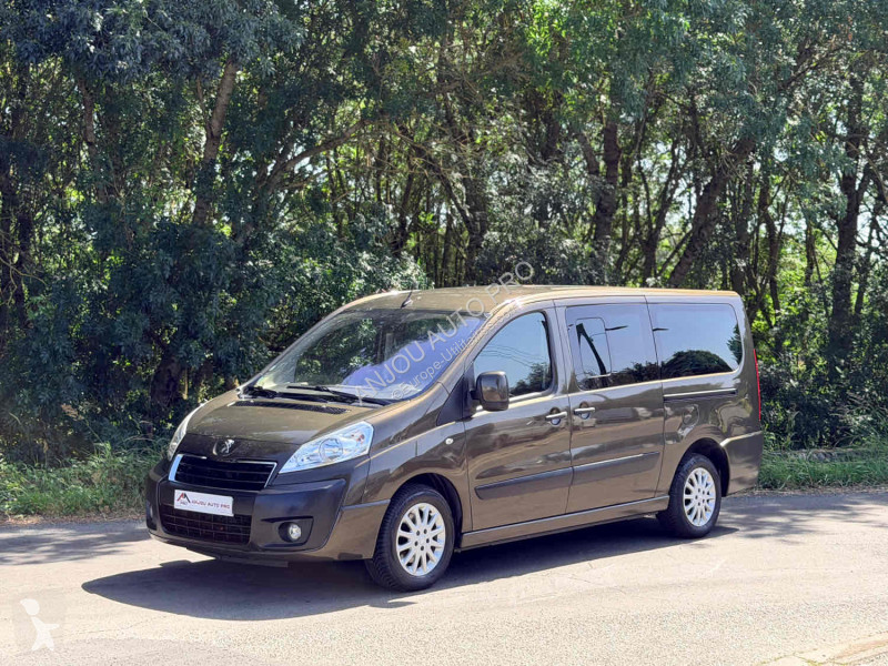 عربة نفعية Peugeot TEPEE 2.0 HDI 163CH ALLURE...