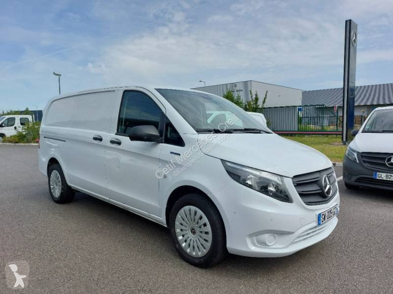 عربة نفعية Mercedes