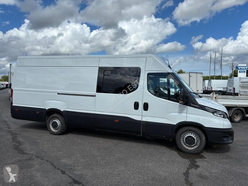 Véhicule utilitaire Iveco 35S Fg 35S21 Moteur...