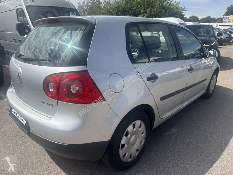 Volkswagen GOLF V 1.9 TDI 90CH CONFORT 5P...