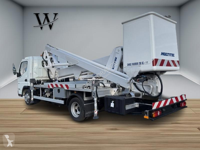 Samochód dostawczy Mitsubishi Fuso 3C13 Nacelle...