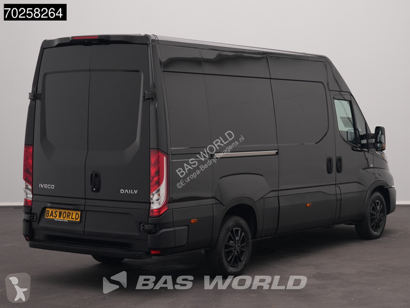 Véhicule utilitaire Iveco 35S21 210PK 3.0L...