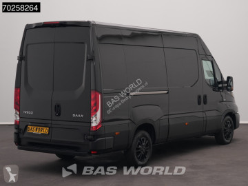 Caja cerrada Iveco nueva