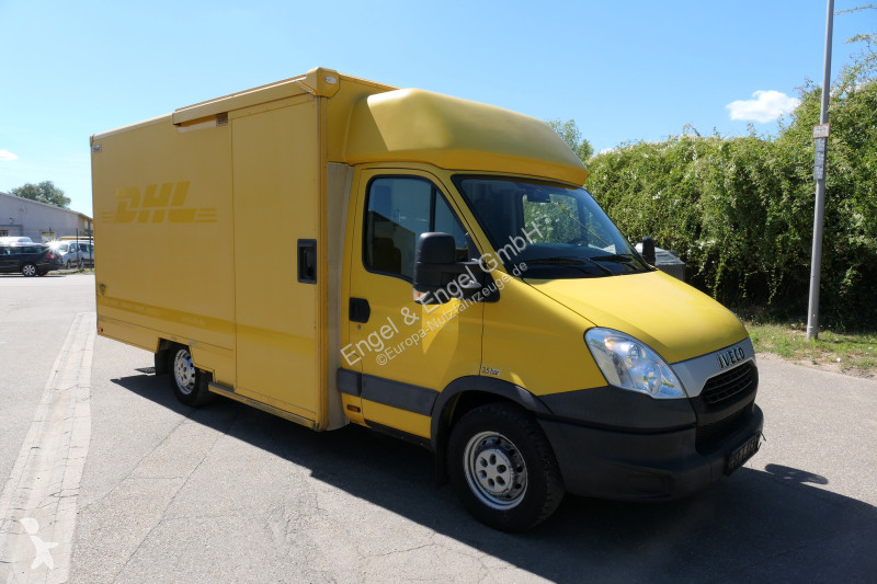 Iveco Daily 35 S11 C30C AUTOMATIK KAMERA Regale...